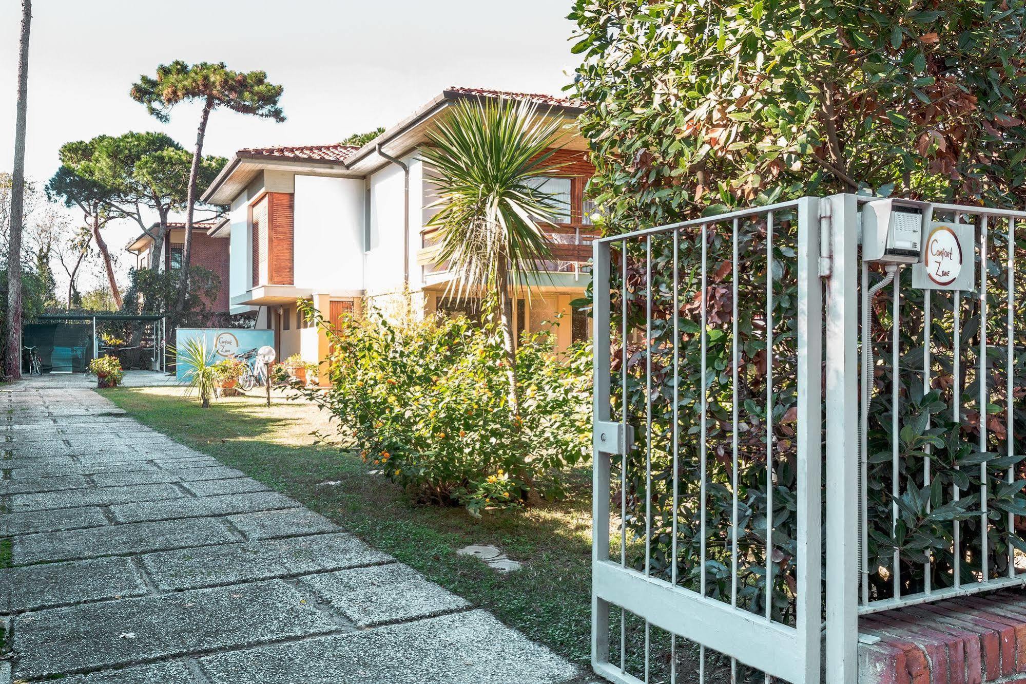 Comfort Zone Tirrenia Exterior foto